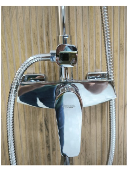 Душевая стойка Debora B23